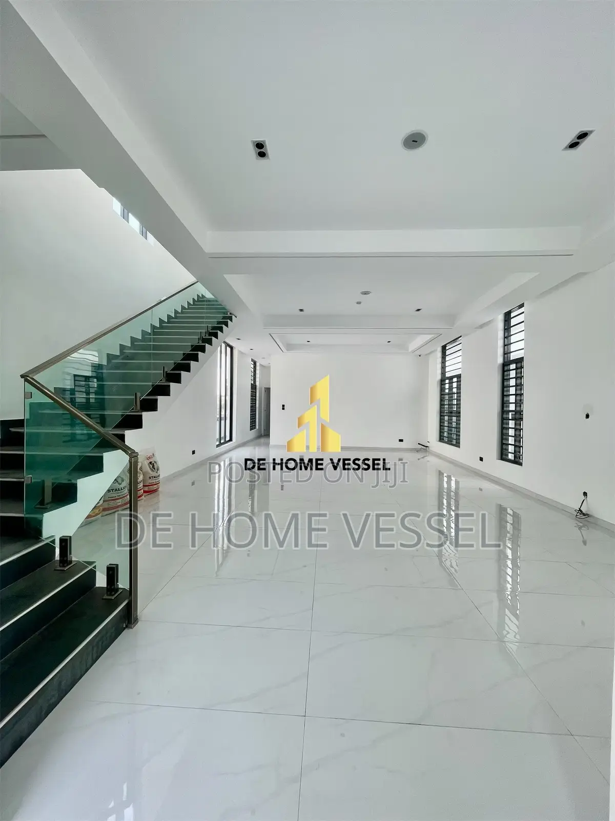 5bdrm Duplex in Lekki for sale in Lekki