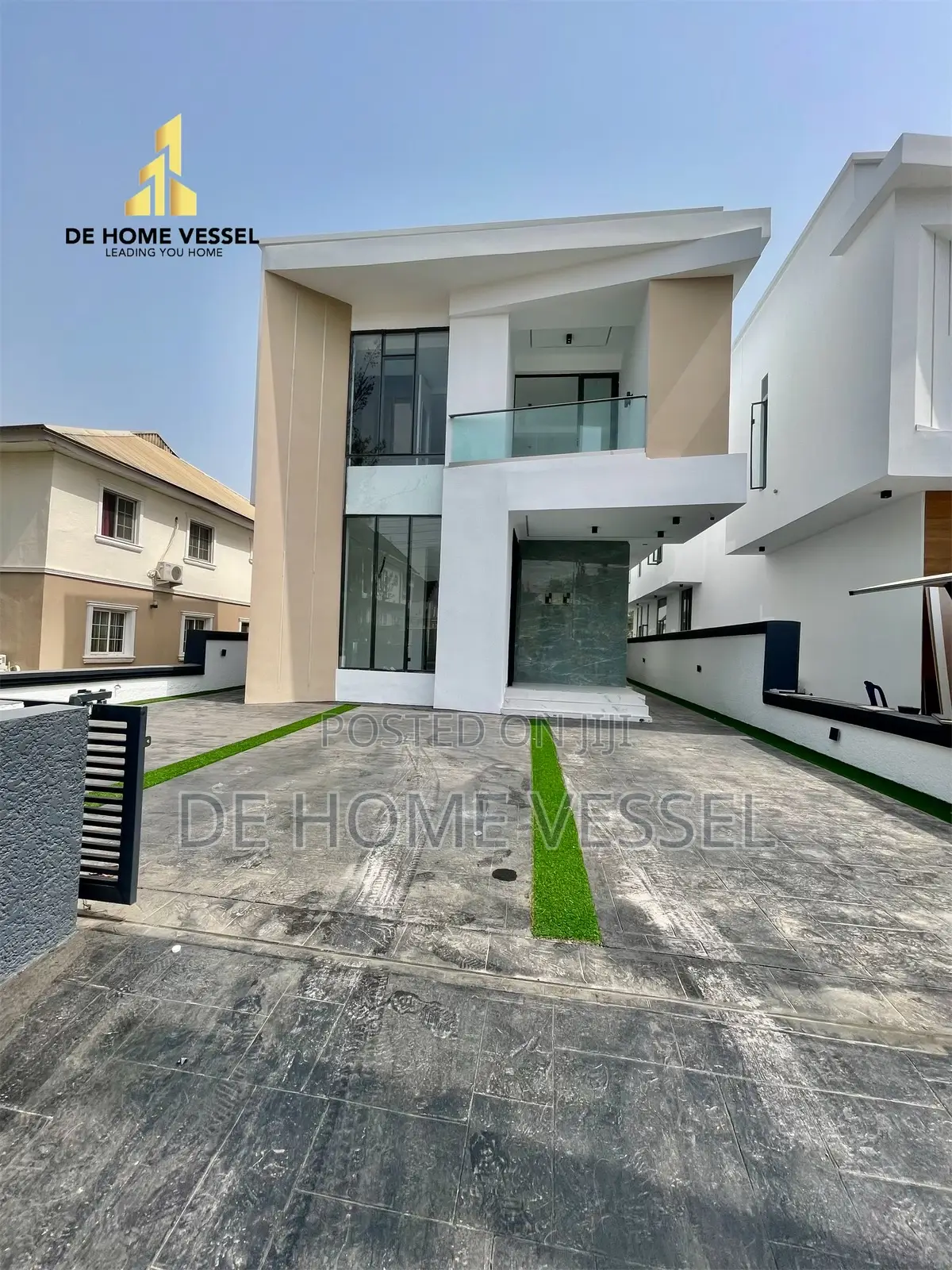 5bdrm Duplex in Lekki for sale in Lekki