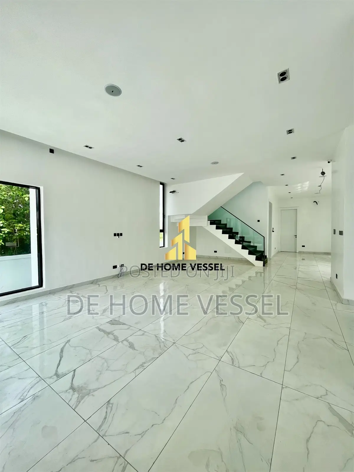 5bdrm Duplex in Lekki for sale in Lekki