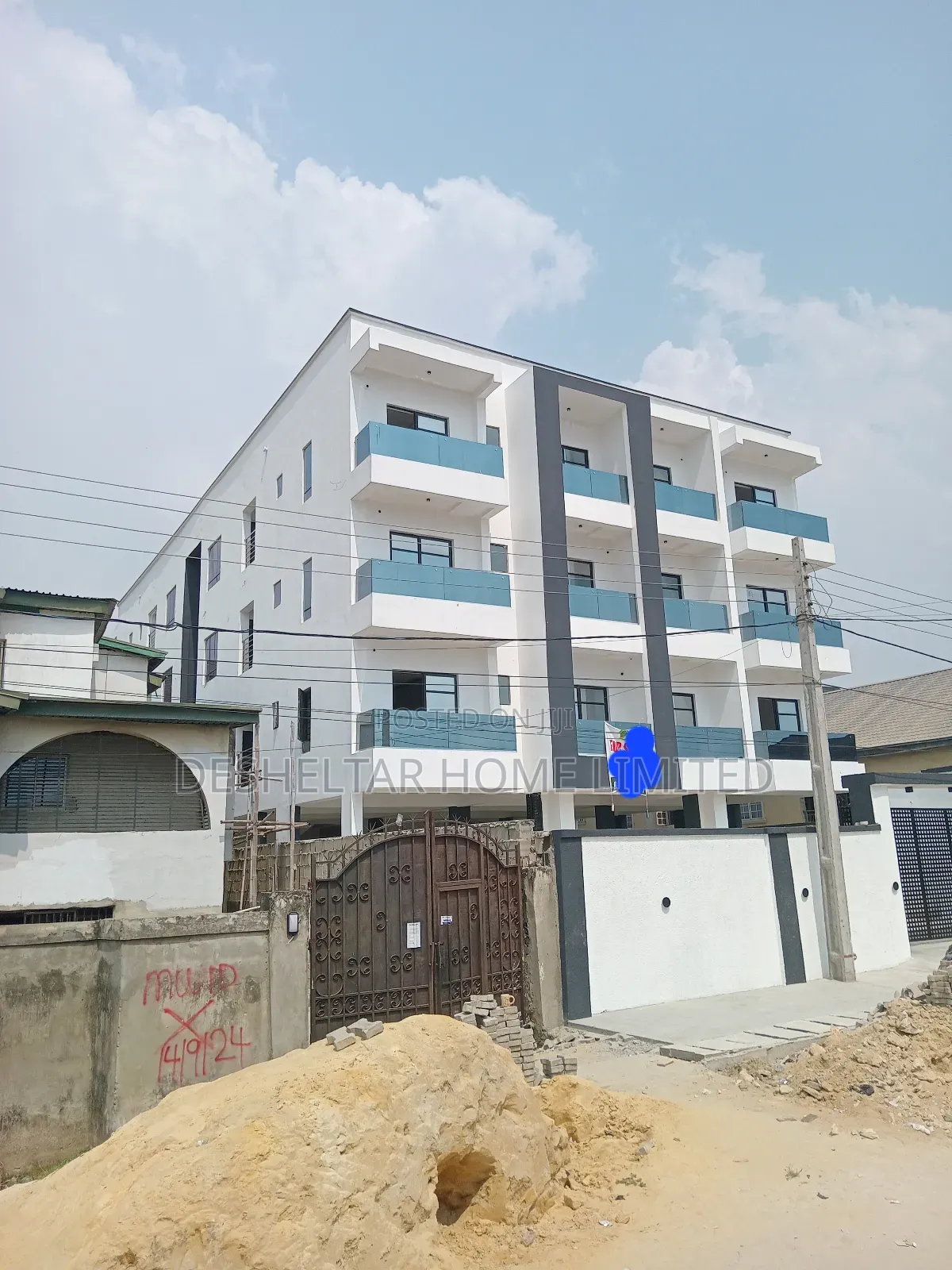2bdrm House in 14 Memunat Shift, Ologolo for sale in Ologolo