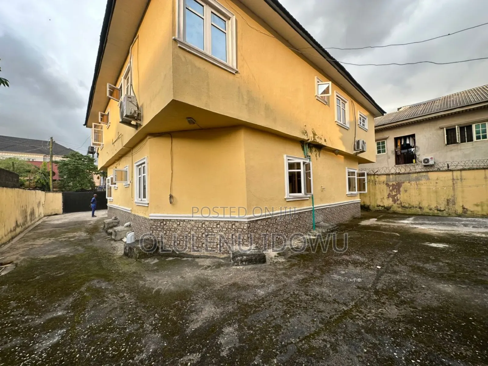 Furnished 3bdrm Block of Flats in Ajao Estate, Alimosho for sale in Alimosho