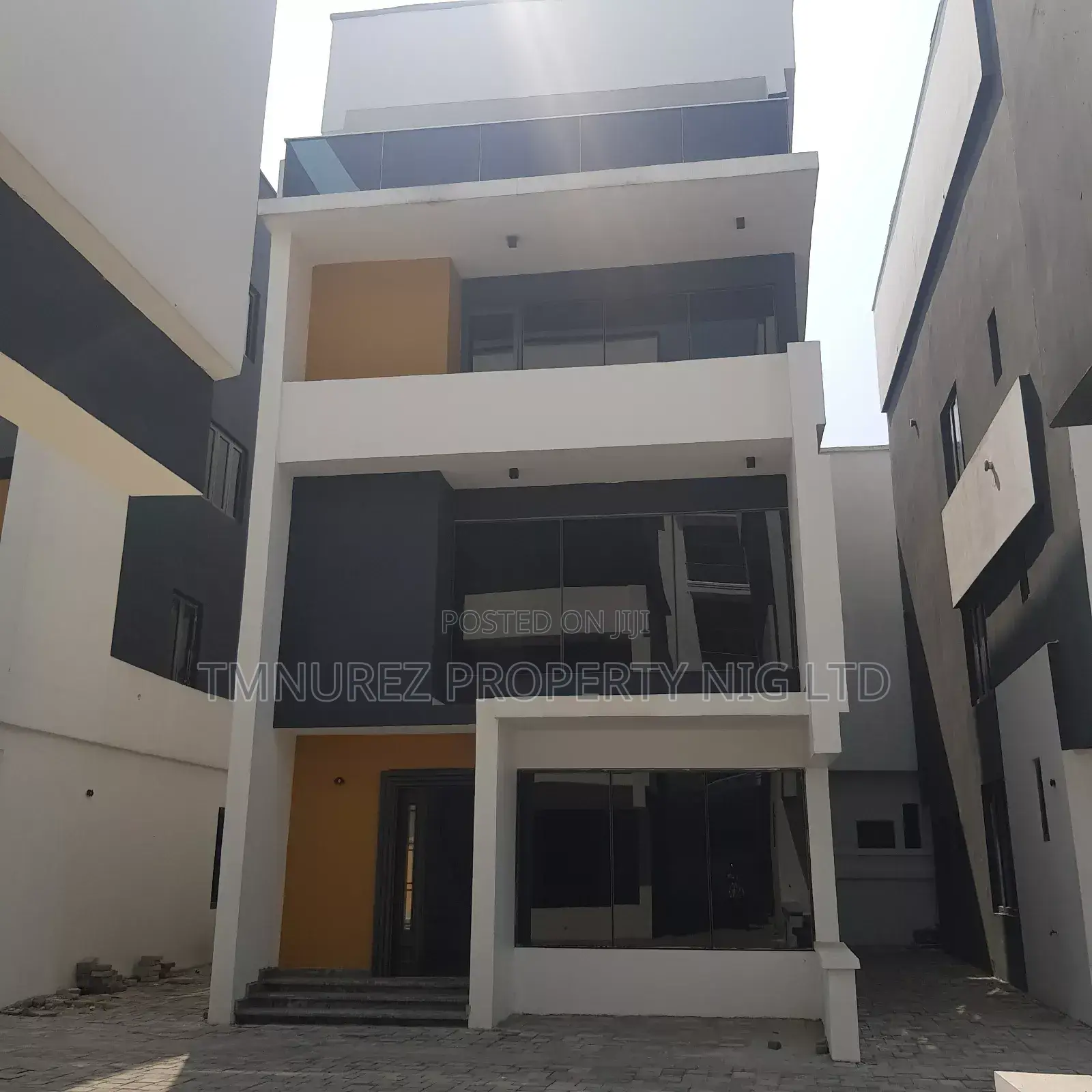 5bdrm Duplex in Chevon Lekki for sale in Lekki Phase 2