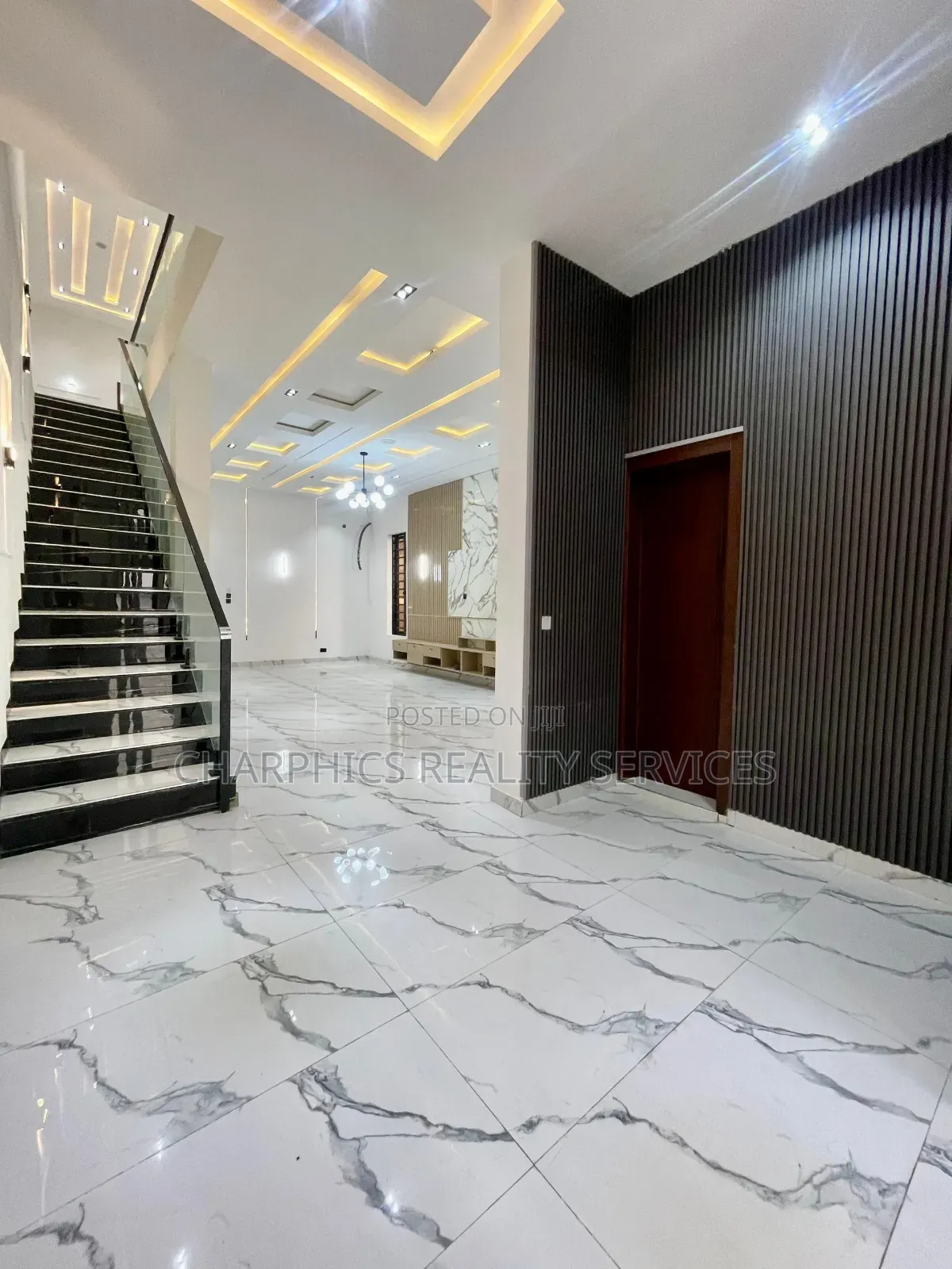 5bdrm Duplex in Ajah for sale in Ajah