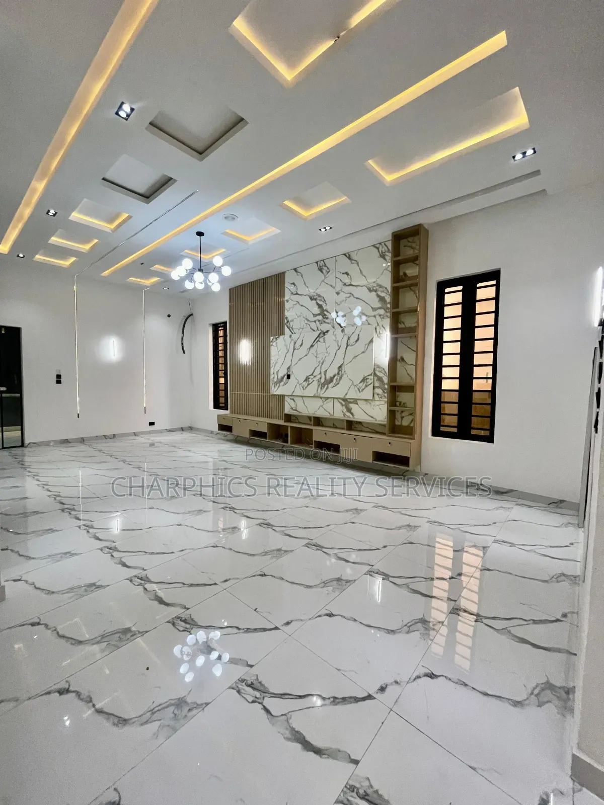 5bdrm Duplex in Ajah for sale in Ajah