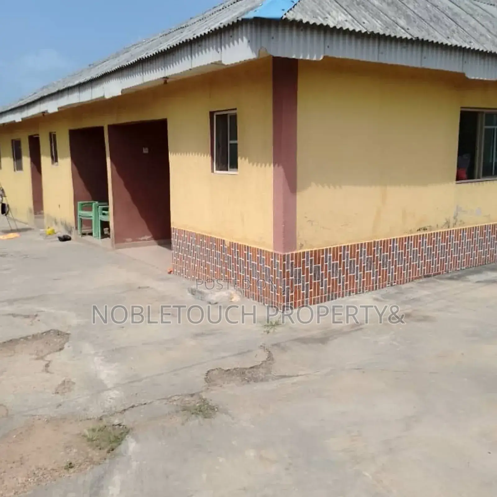 1bdrm Bungalow in Pakoto Ogun State, Ifo for sale in Ifo