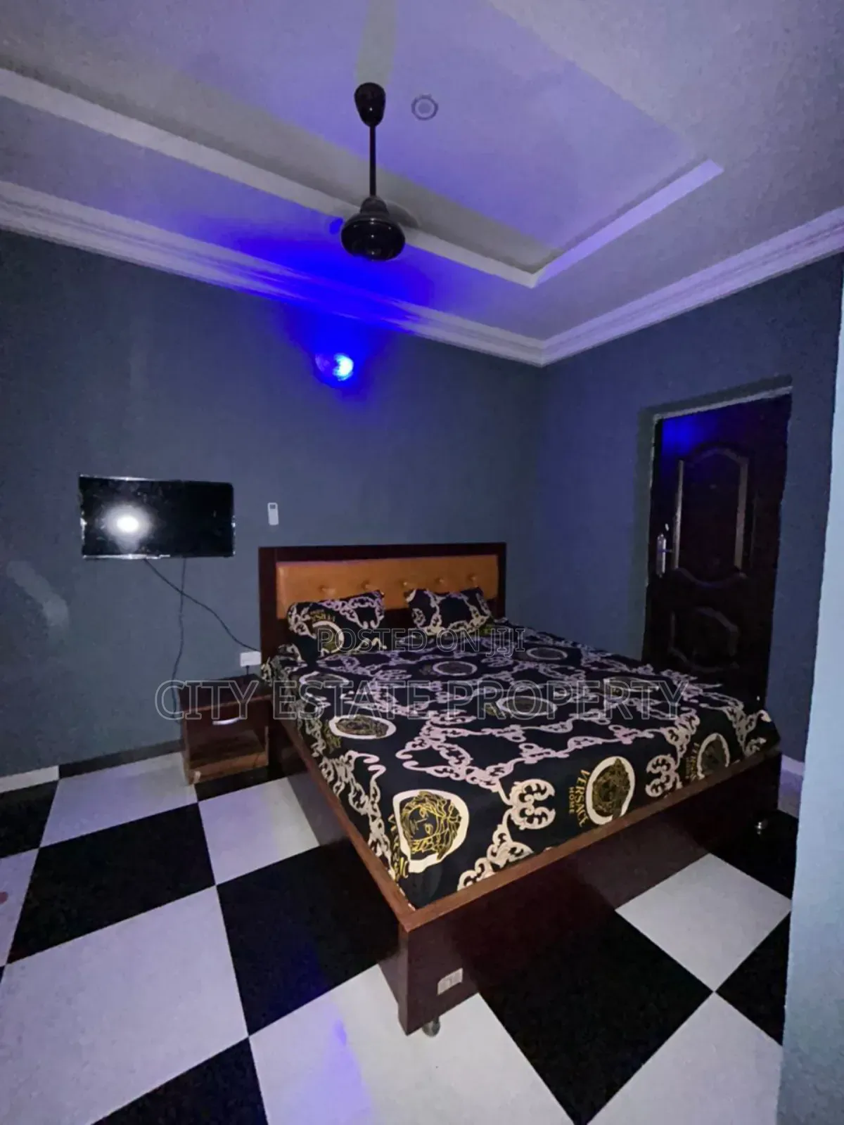 6 Rooms Hotel With Bar, Hall for Lease in Elikpokpodu in Rukpokwu