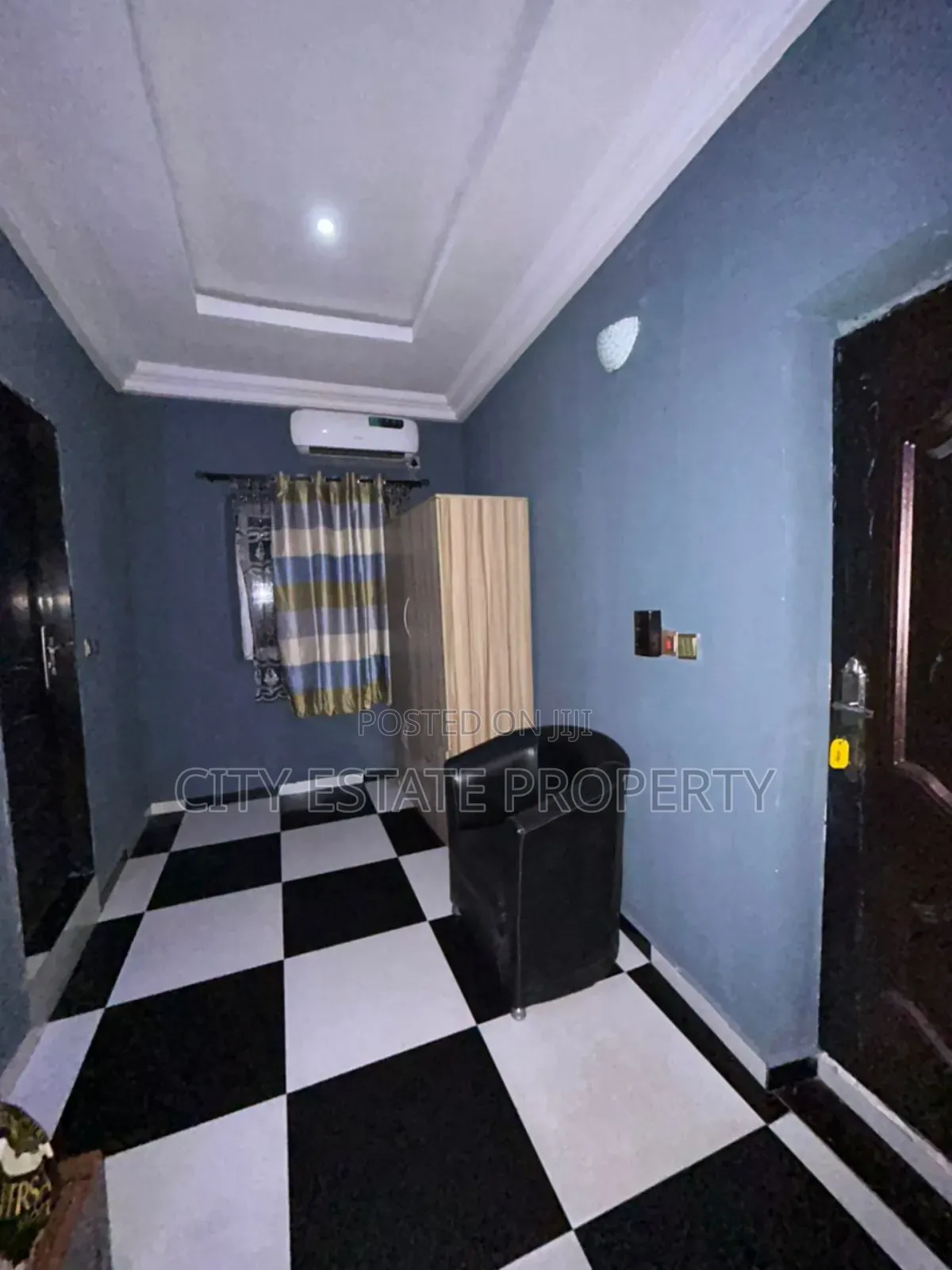 6 Rooms Hotel With Bar, Hall for Lease in Elikpokpodu in Rukpokwu