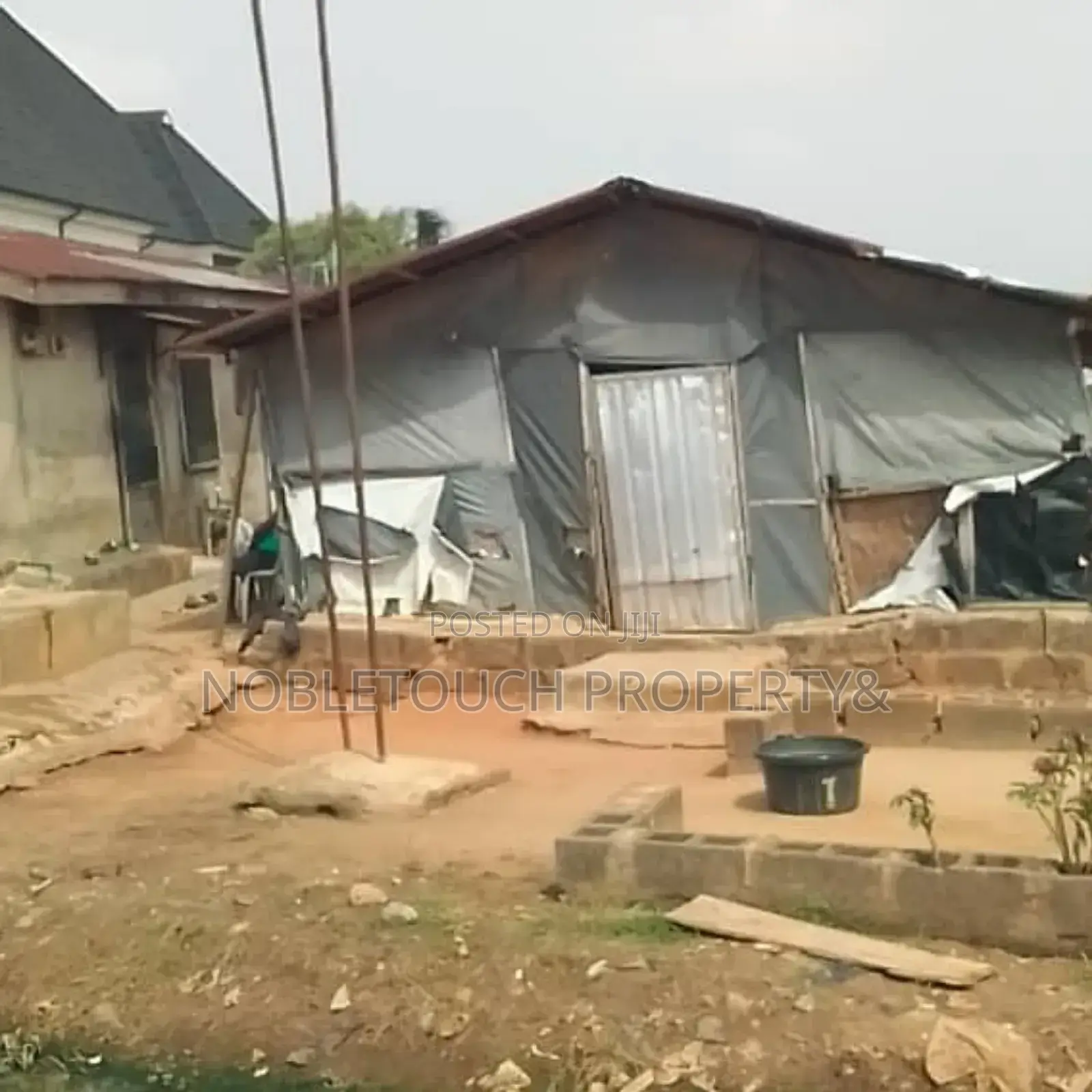 3bdrm Bungalow in Isheri Olofin Lagos for sale in Iseri Olofin