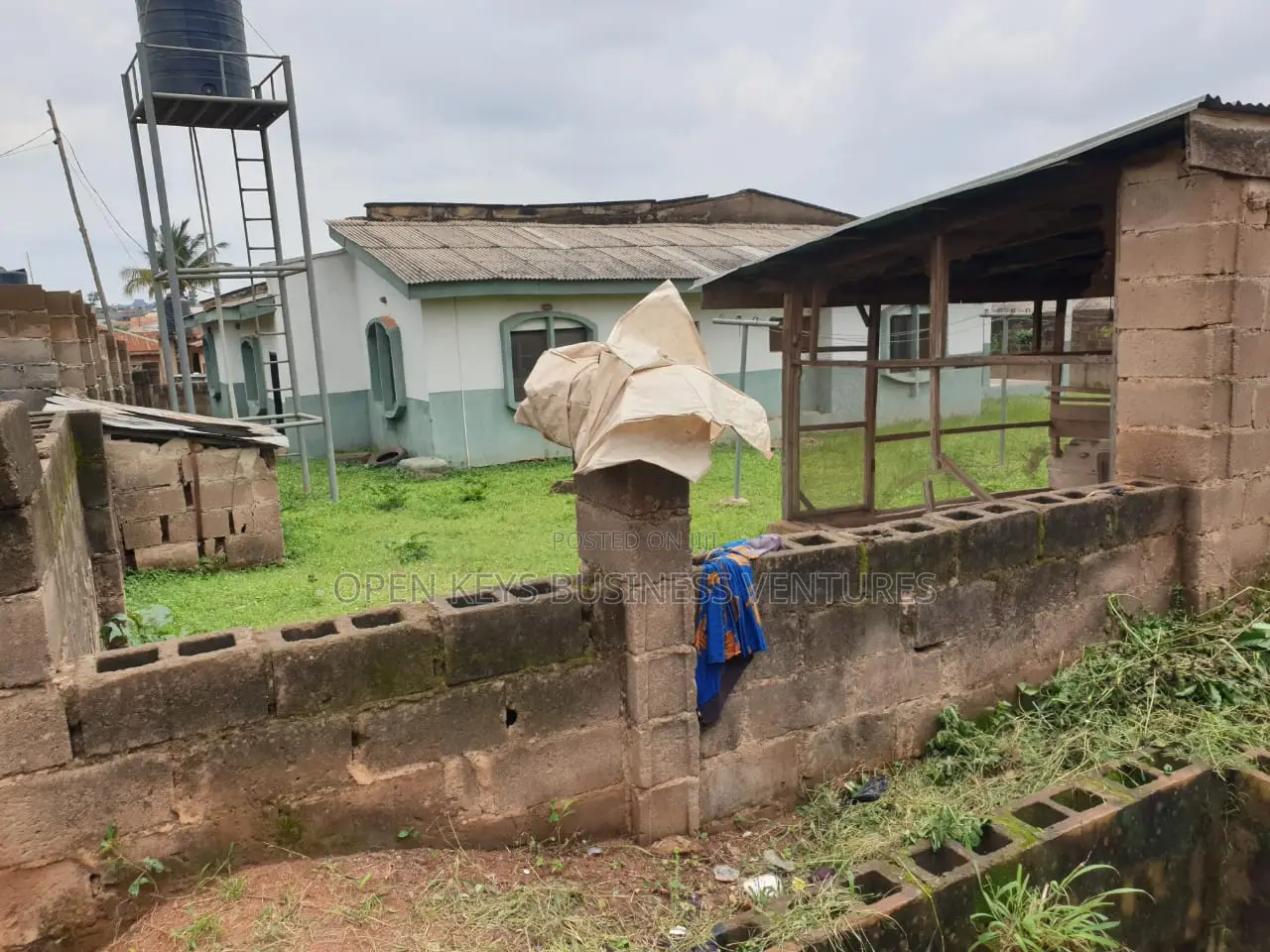 3bdrm Bungalow in Wire And Cable, Apata for sale in Apata