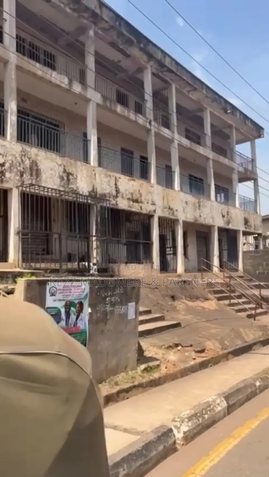 For Sale: Massive Uncompleted Structure, Zik's Ave. , Enugu in Enugu