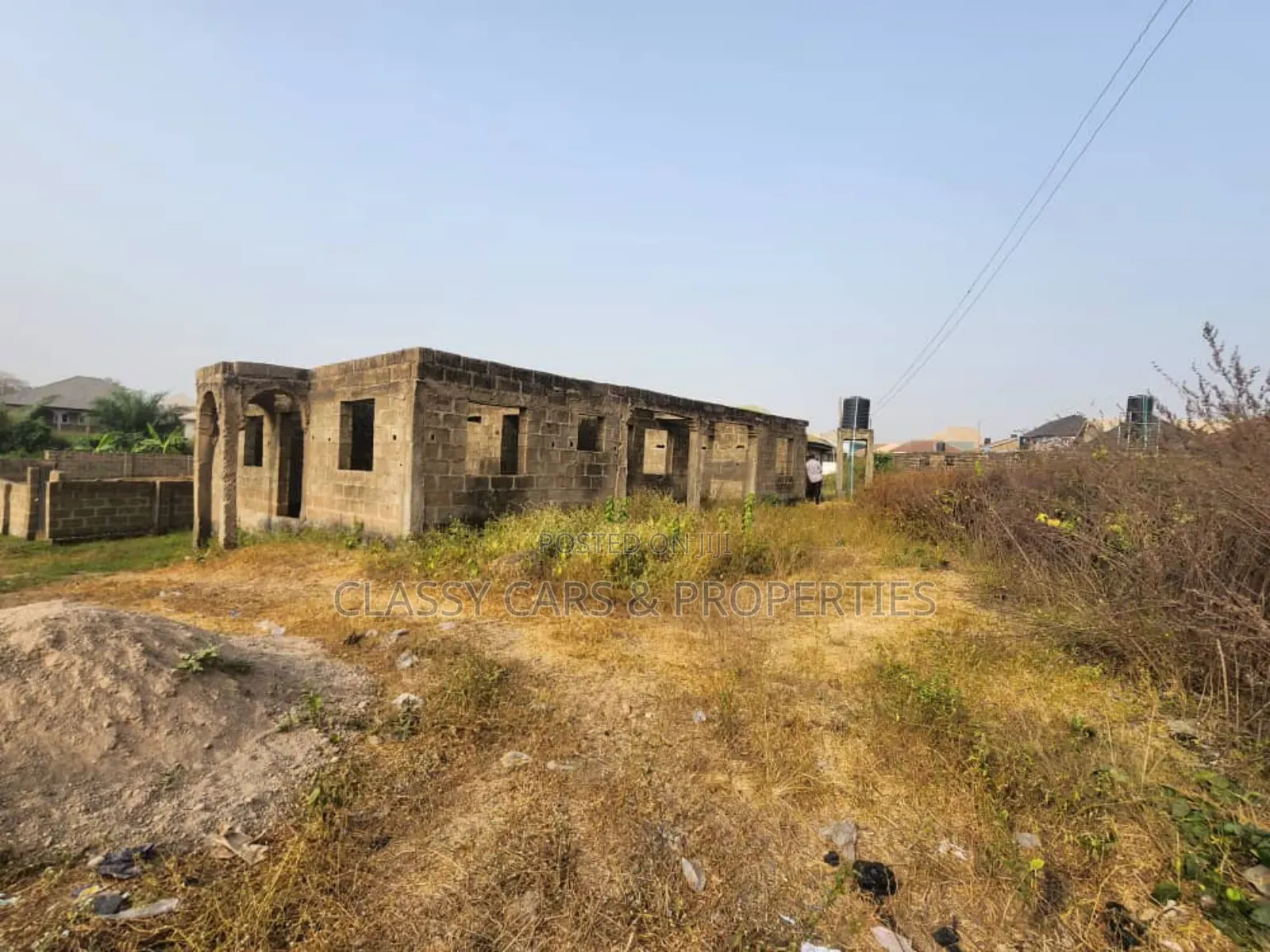 5bdrm Block Of Flats In Ibadan For Sale in Ibadan