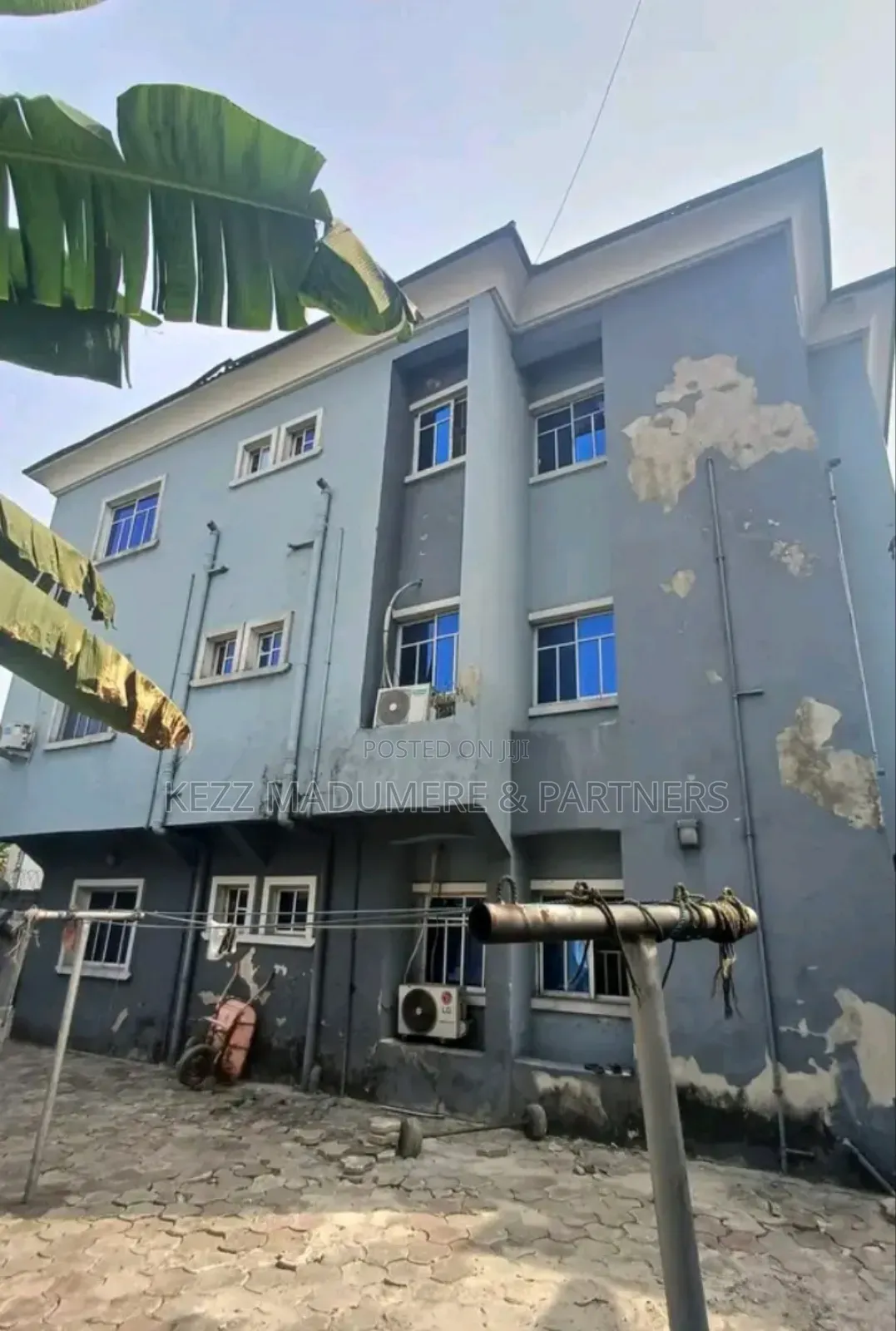 12bdrm Block of Flats in Amechi Primary Sch., Port-Harcourt for sale in Port-Harcourt