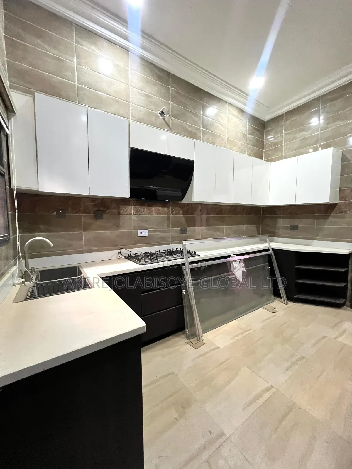 Furnished 3bdrm Townhouse / Terrace in Jahi for rent in Jahi