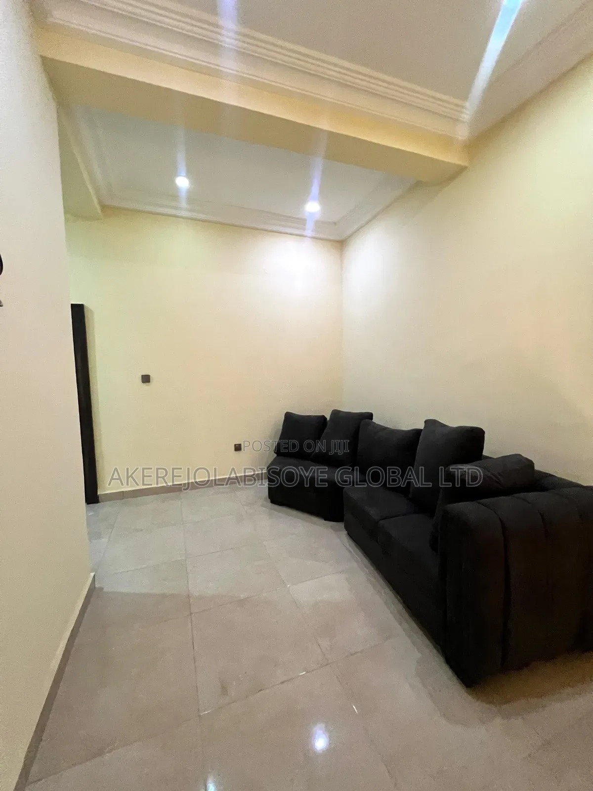 Furnished 3bdrm Townhouse / Terrace in Jahi for rent in Jahi