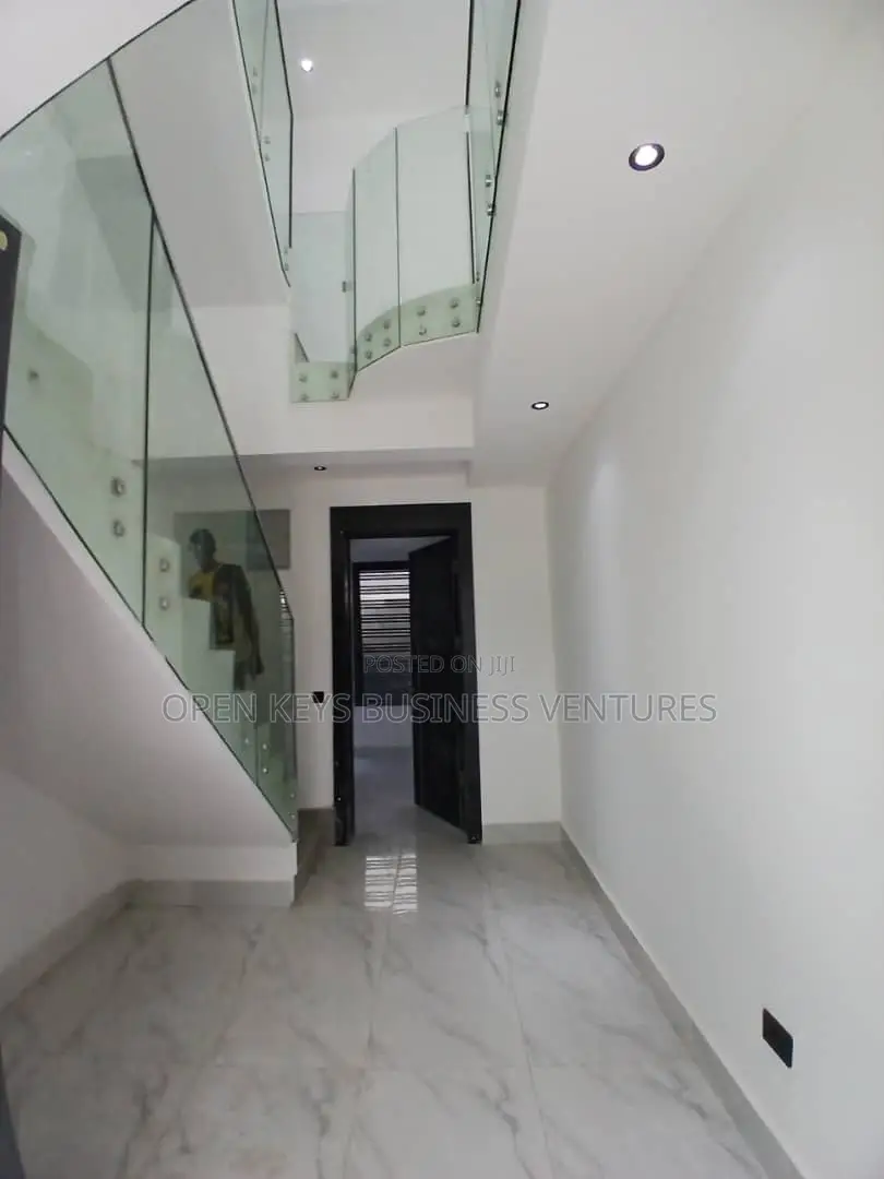 4bdrm Duplex in Keffi, Awolowo Road for sale in Awolowo Road
