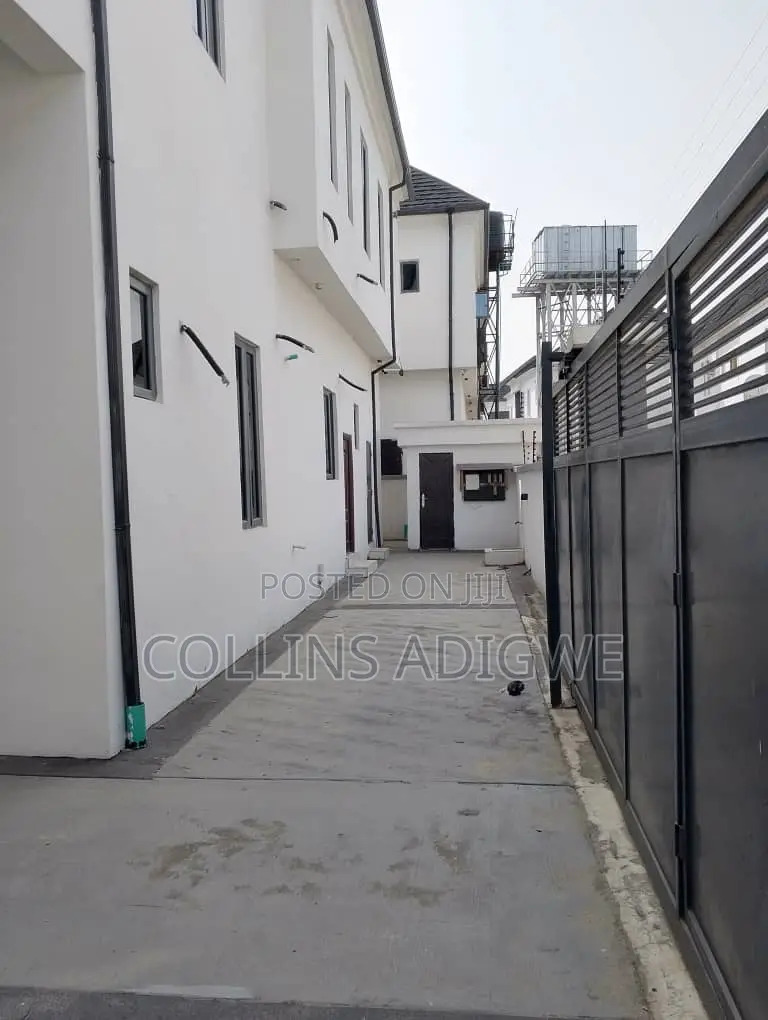 4bdrm Duplex in New Vgc Lekki for rent in VGC / Ajah
