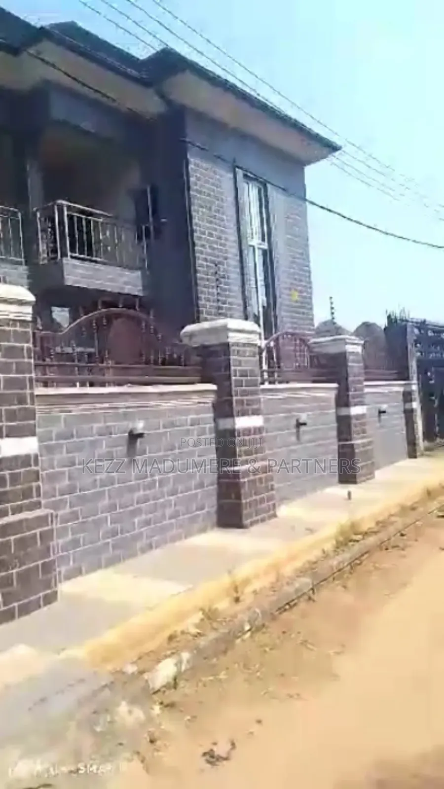 6bdrm Duplex in Akanuwa Estate, for sale in Owerri