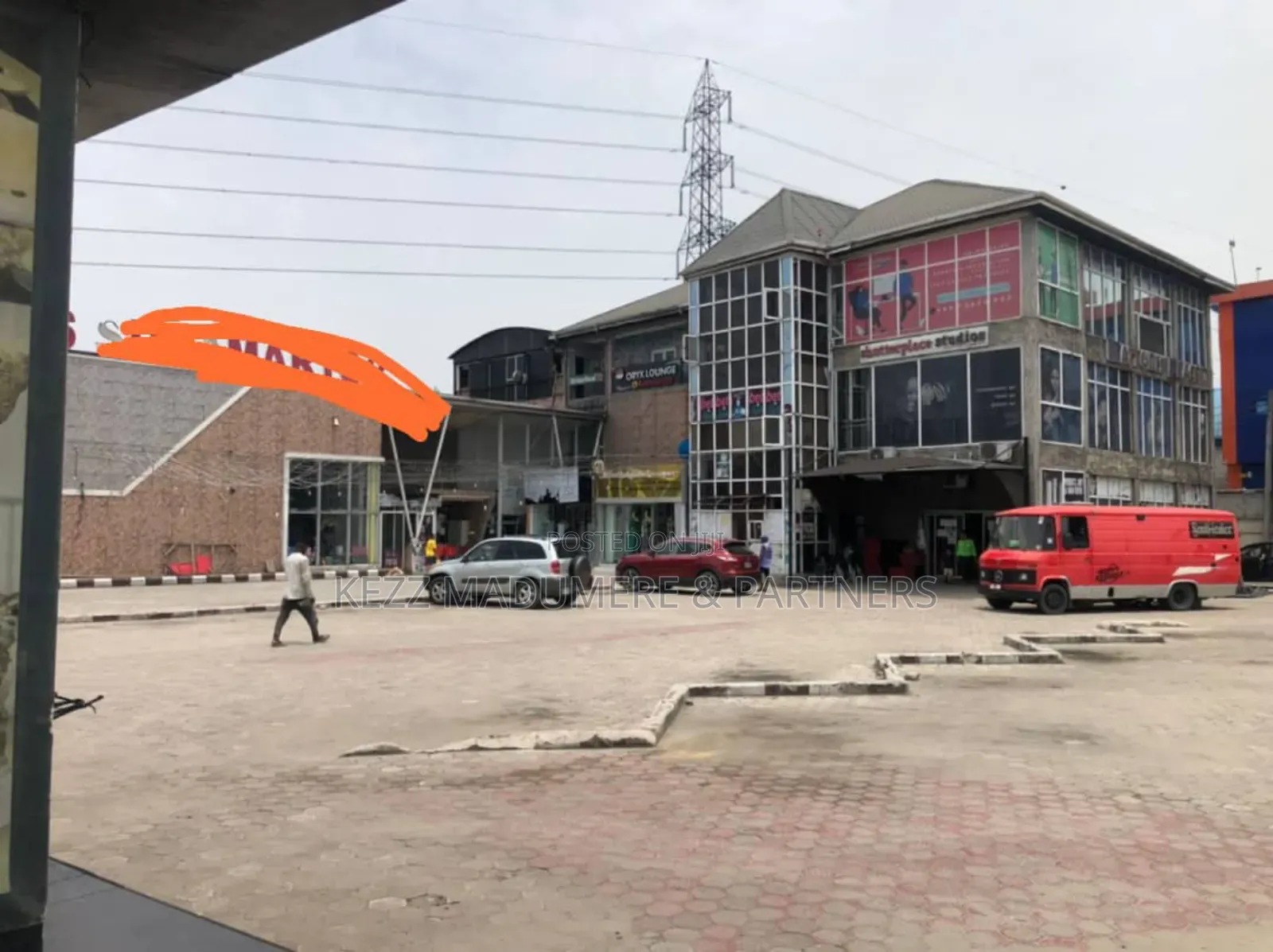 For Sale: Massive Multi Purpose Plaza on 5 Plots in Ph in Port-Harcourt