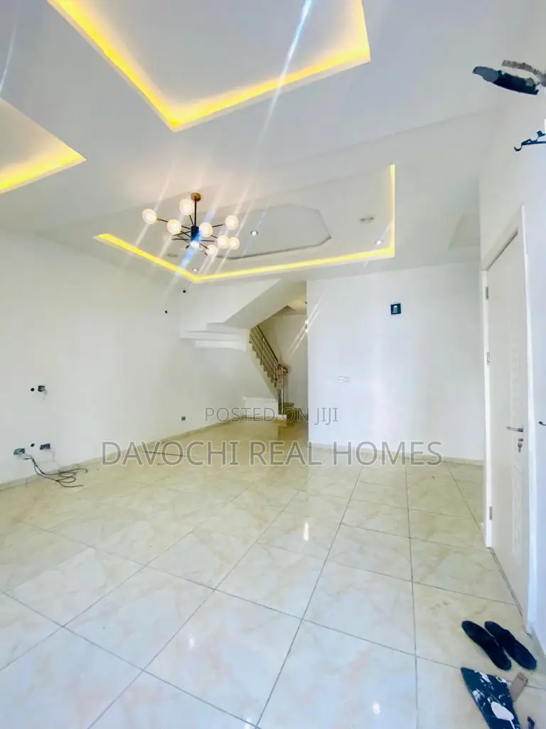 Furnished 4bdrm Duplex in Orchid Road By for rent in Lekki Phase 1