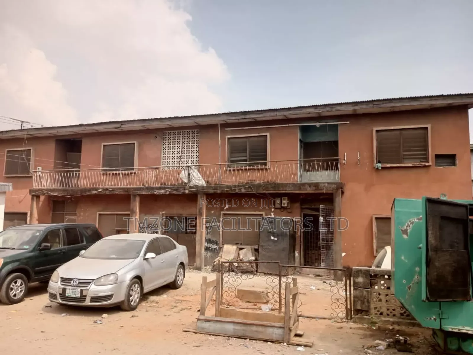 Property to Lease for Hospital and Hotel in Akoka
