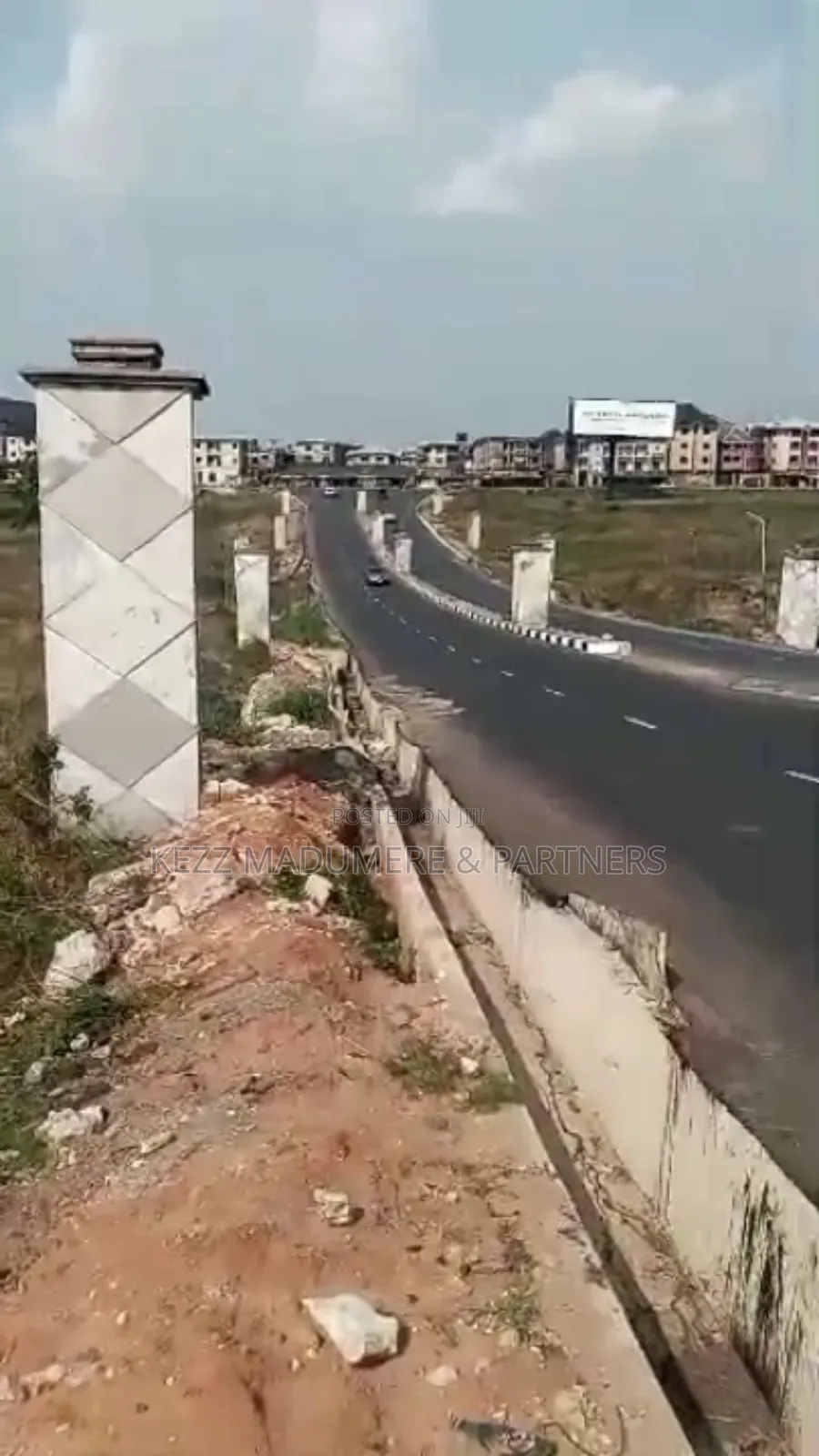 For Sale: Cofo 3 Plots on Concord Road , Owerri , Imo State in Owerri