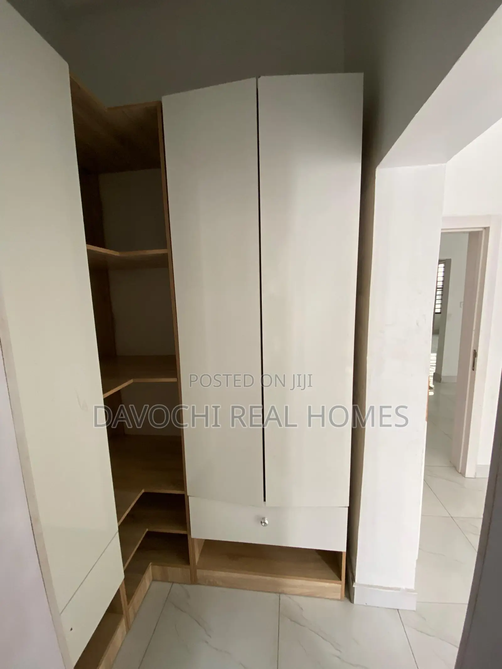 Furnished 4bdrm Duplex in Orchid Road, Lekki Phase 1 for rent in Lekki Phase 1