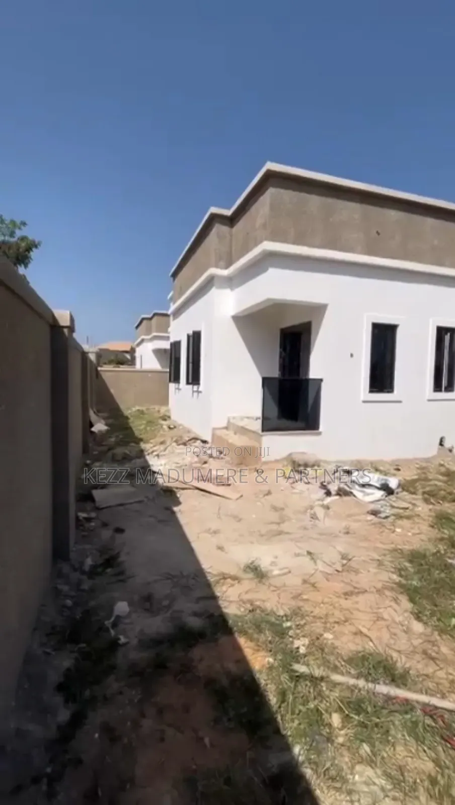 3bdrm Bungalow in Rehab Road, Emene, for sale in Enugu