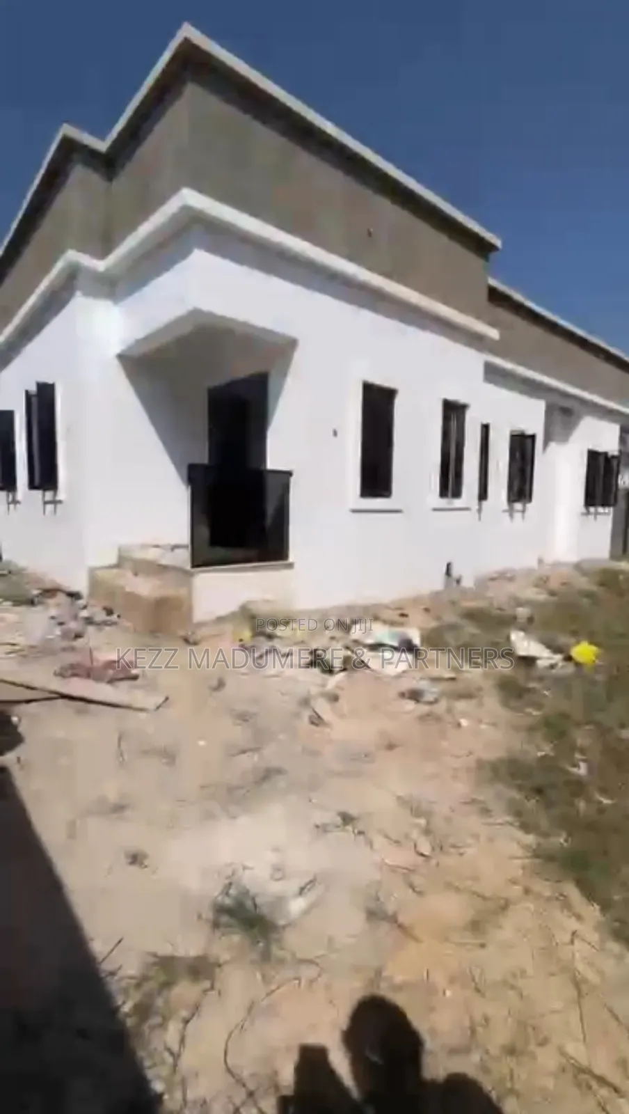 3bdrm Bungalow in Rehab Road, Emene, for sale in Enugu