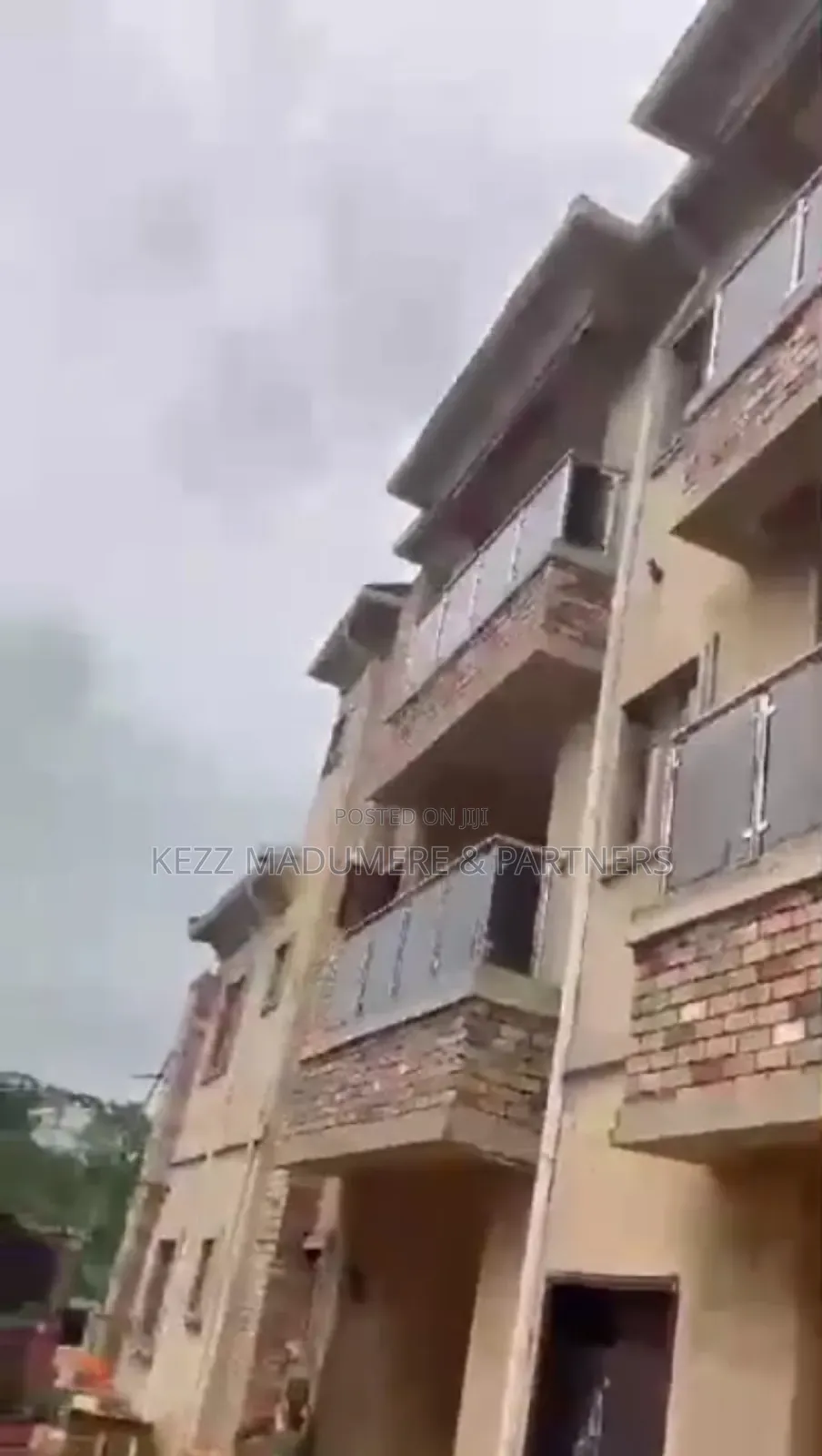 5bdrm Block of Flats in Centinary,Near, Enugu for sale in Enugu