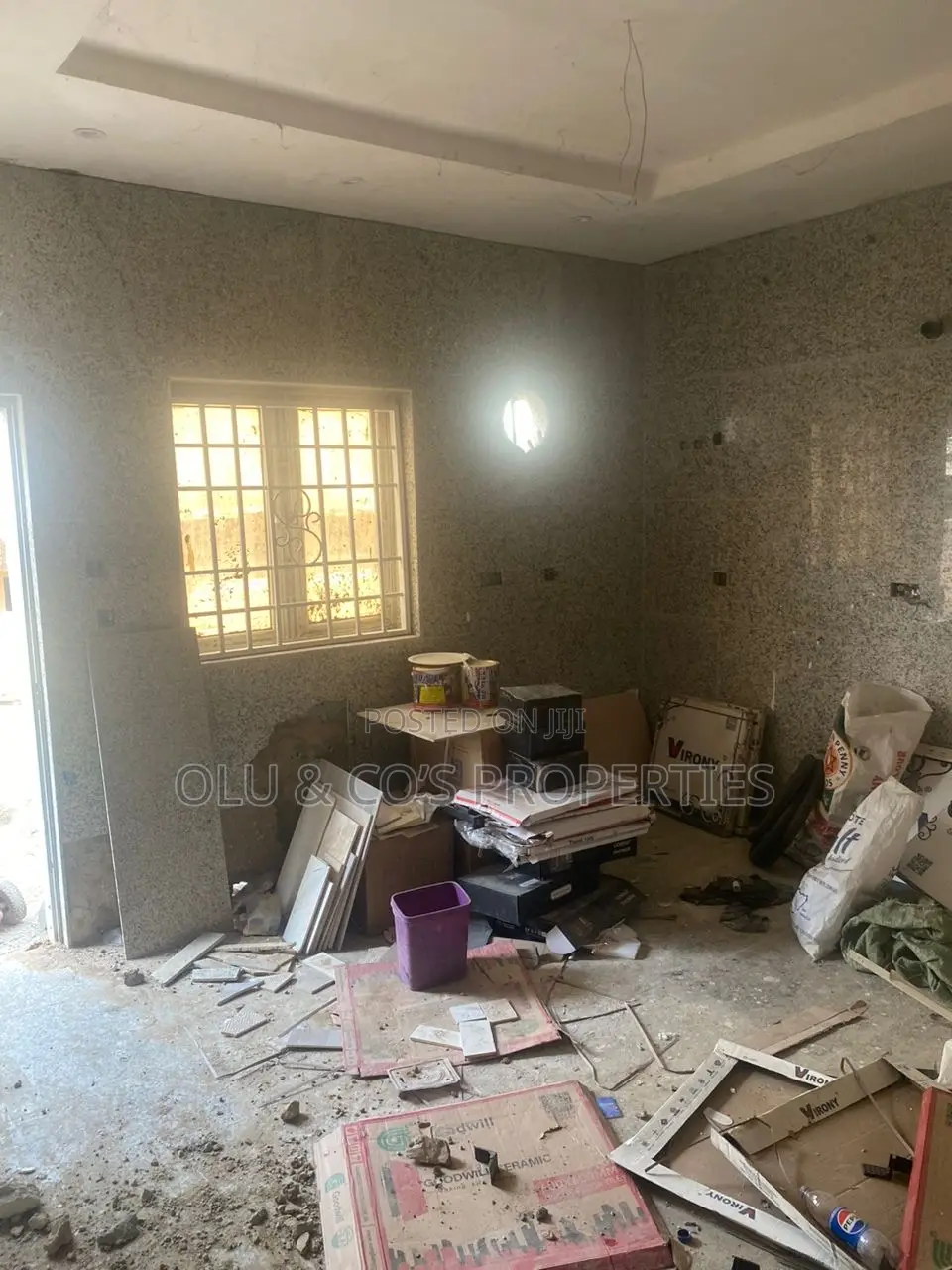 1bdrm Block of Flats in An Estate, Wuye for rent in Wuye