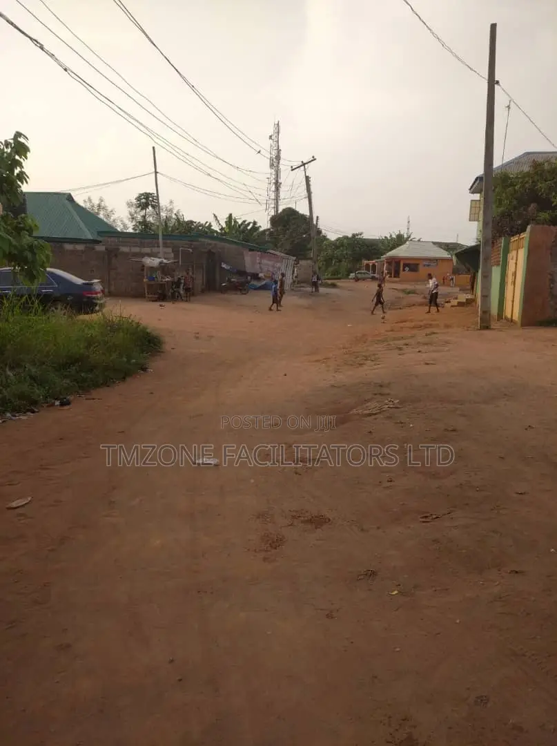 10bdrm Block Of Flats In Kajola in Ado-Odo/Ota