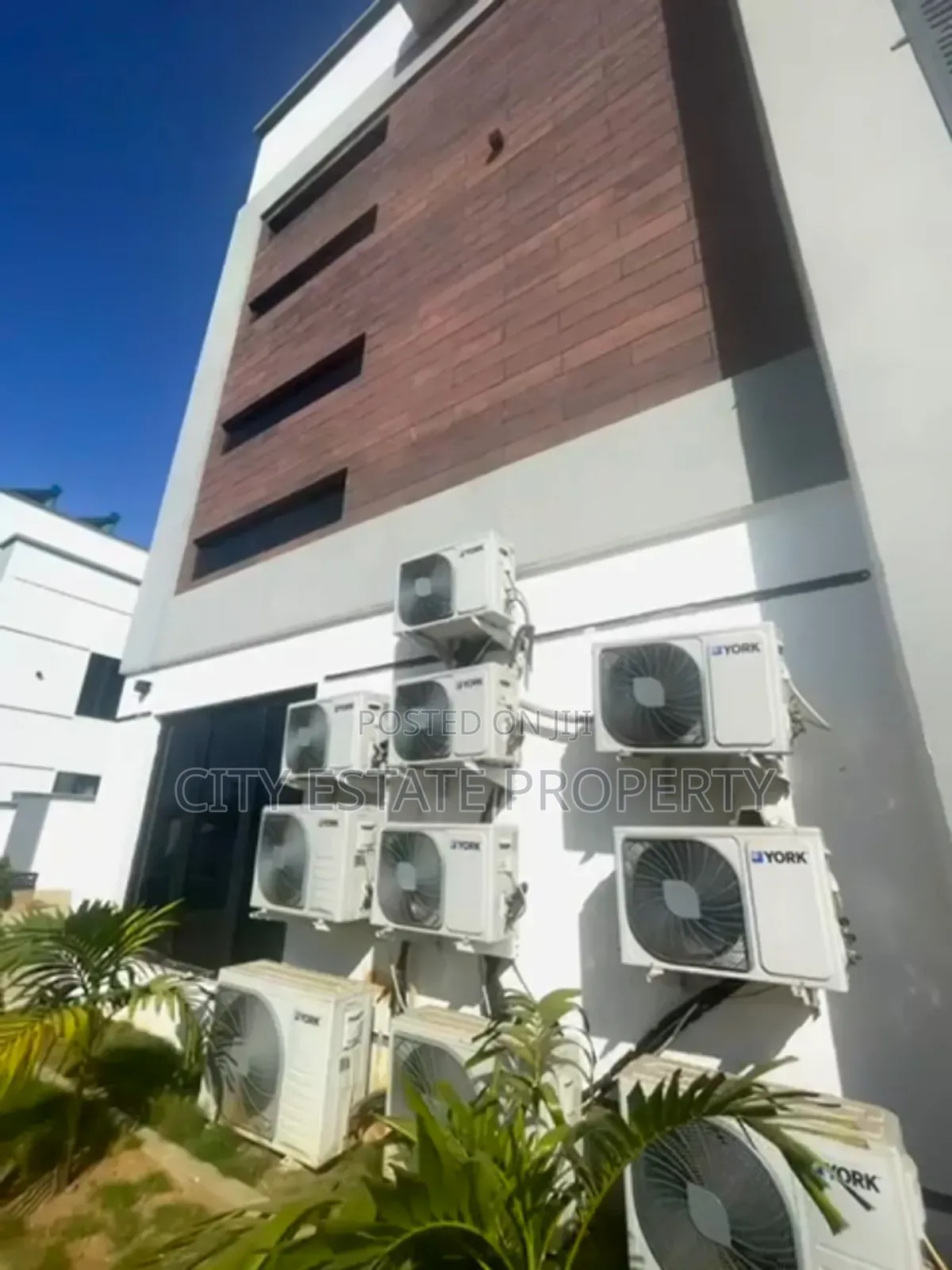 Furnished 7bdrm Mansion in New Haven, Guzape District for sale in Guzape District