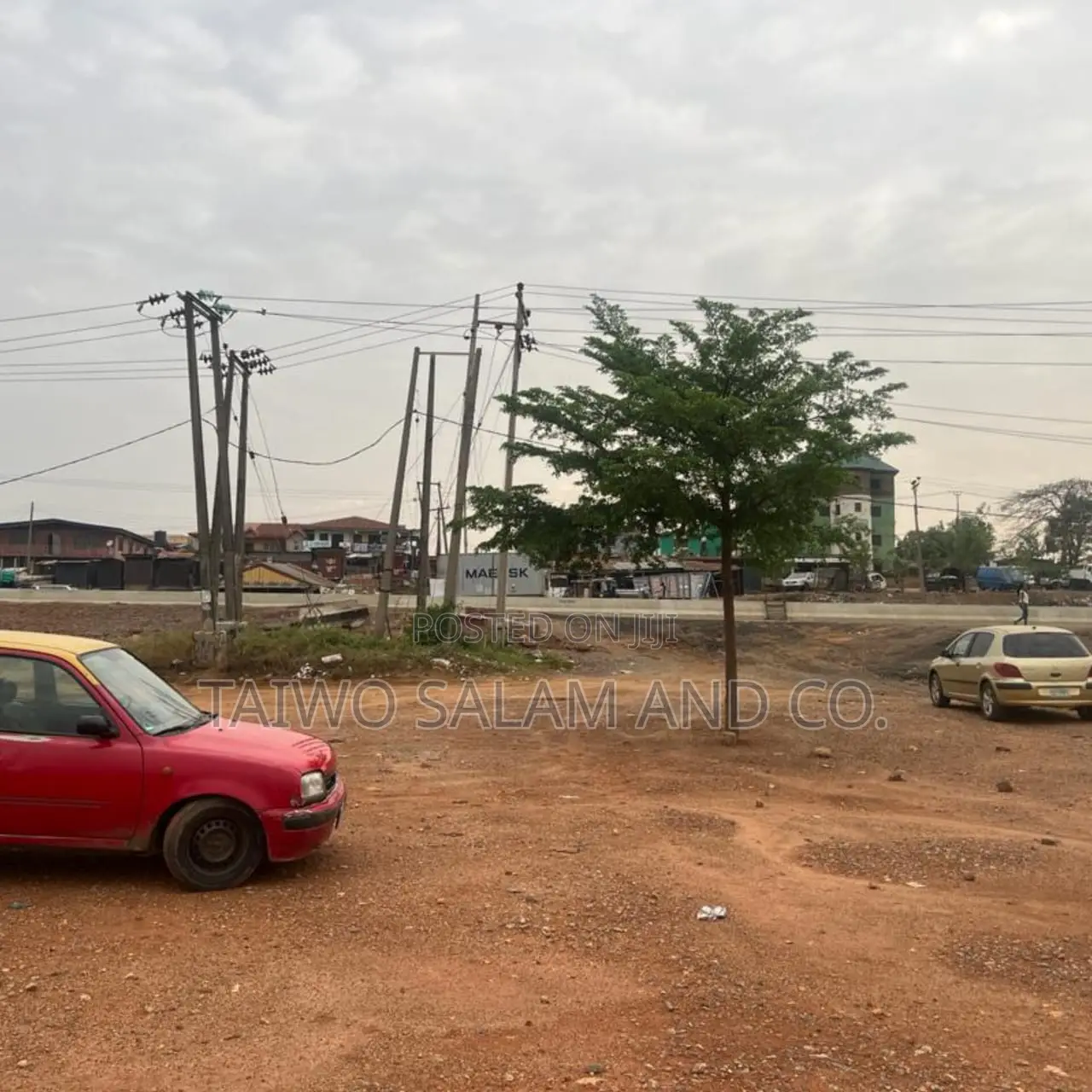1000sqm of Commercial Land Along Express Road Agbowo Area Ibadan in Agbowo