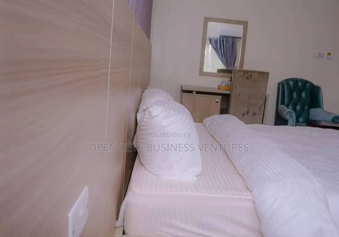 Functional Hotel in Idishin