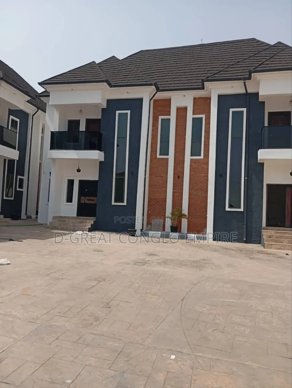 14bdrm Block of Flats in Marble Hill, Oshimili South for sale in Oshimili South