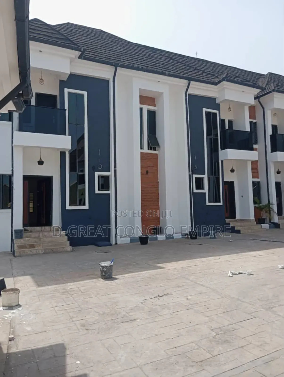 14bdrm Block of Flats in Marble Hill, Oshimili South for sale in Oshimili South