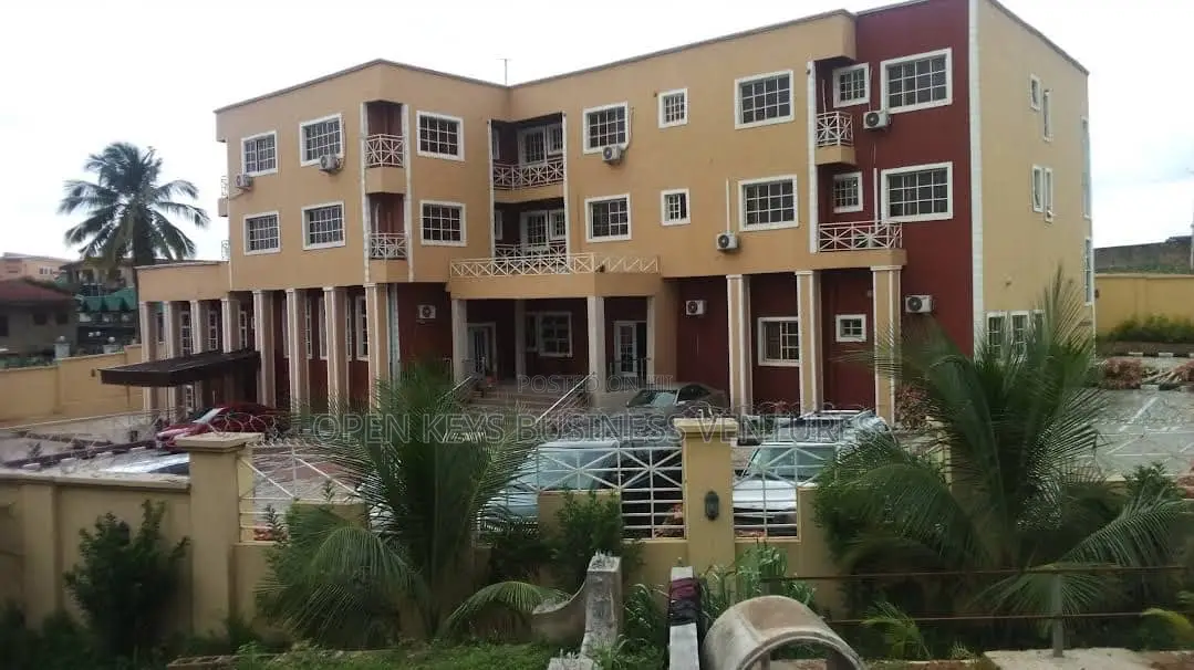 A Tasteful Commercial Property in Eleyele