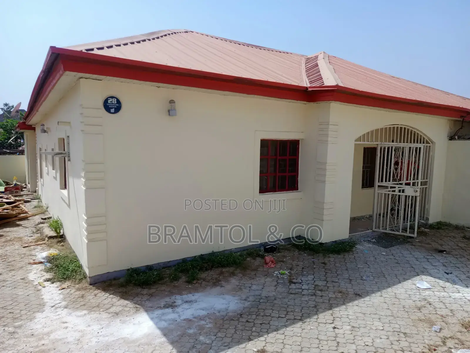 2bdrm Bungalow in Trademore, Lugbe District for rent in Lugbe District