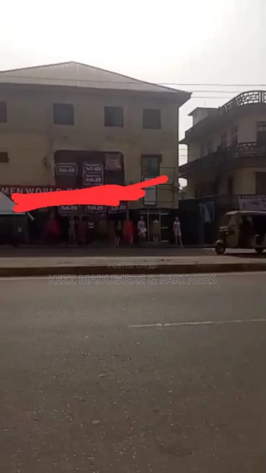 2bdrm Block of Flats in Ogui Road , Enugu , for sale in Enugu
