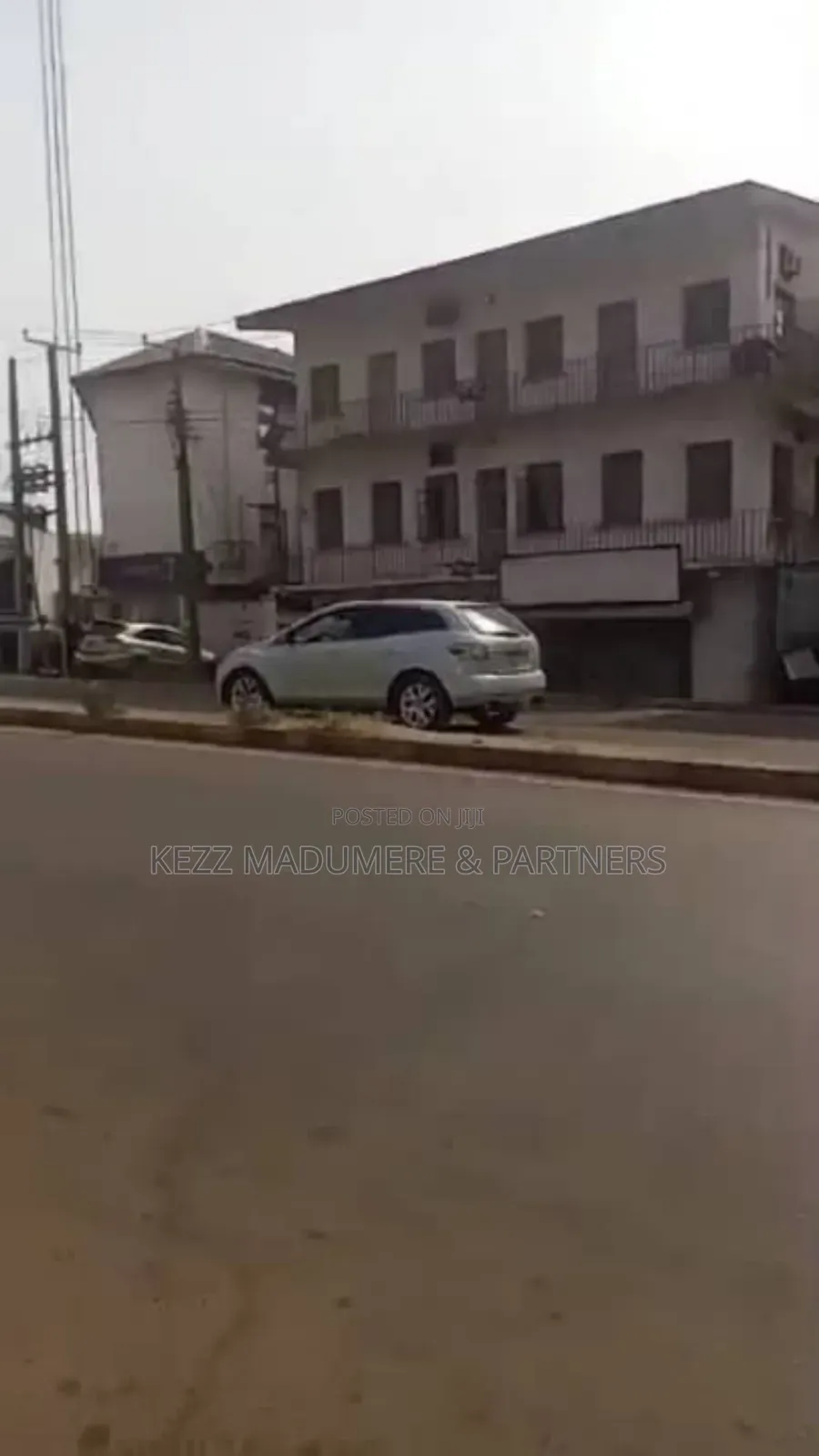 2bdrm Block of Flats in Ogui Road , Enugu , for sale in Enugu