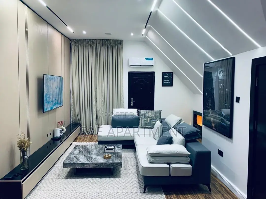 Smart One Bedroom Penthouse Apartment, Utako Abuja in Utako