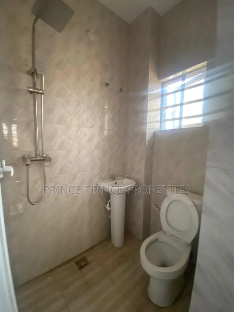 Furnished 2bdrm Block of Flats in Surulere for rent in Surulere