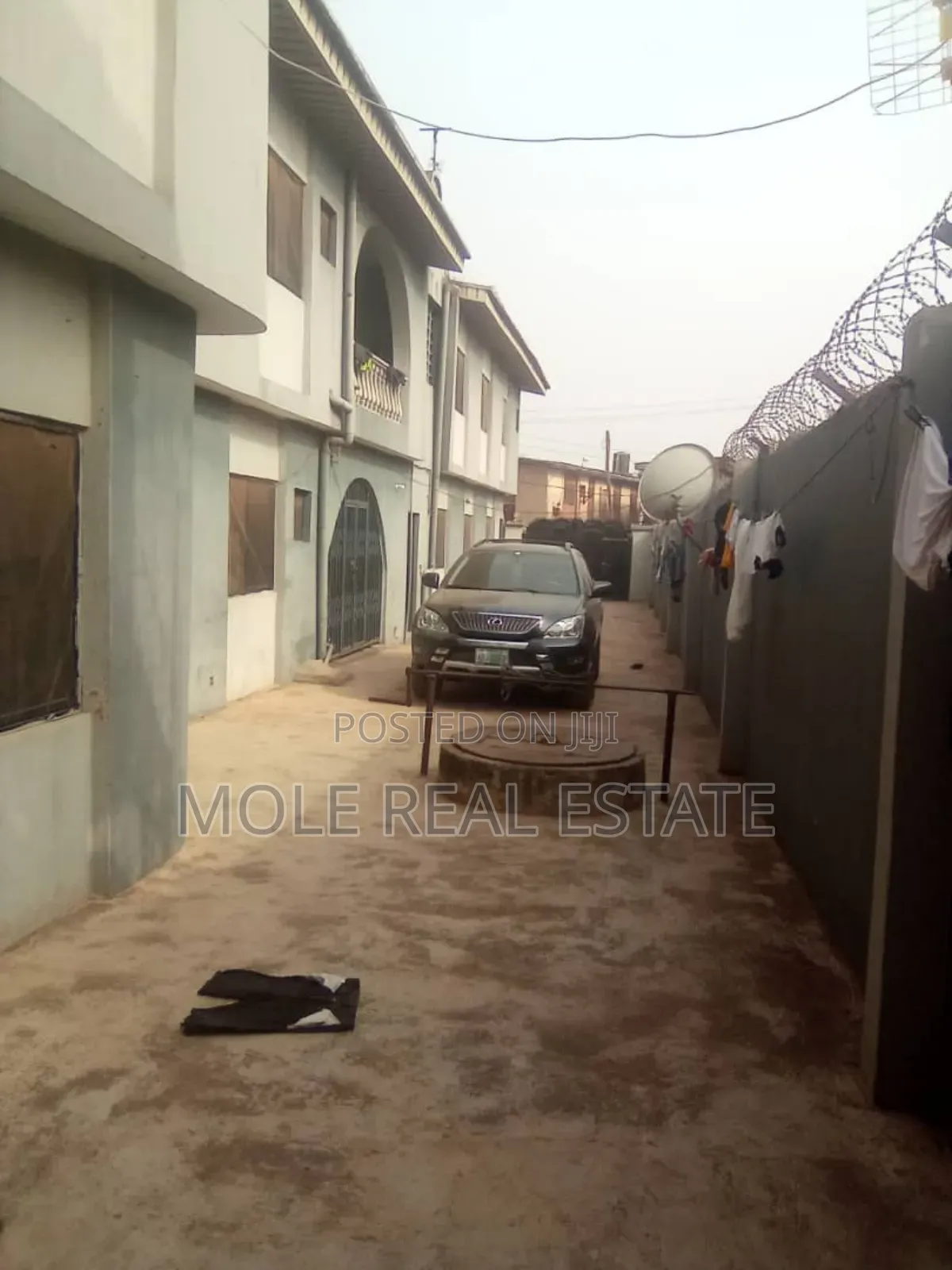 3bdrm Block of Flats in Park View, Ago Palace for sale in Ago Palace