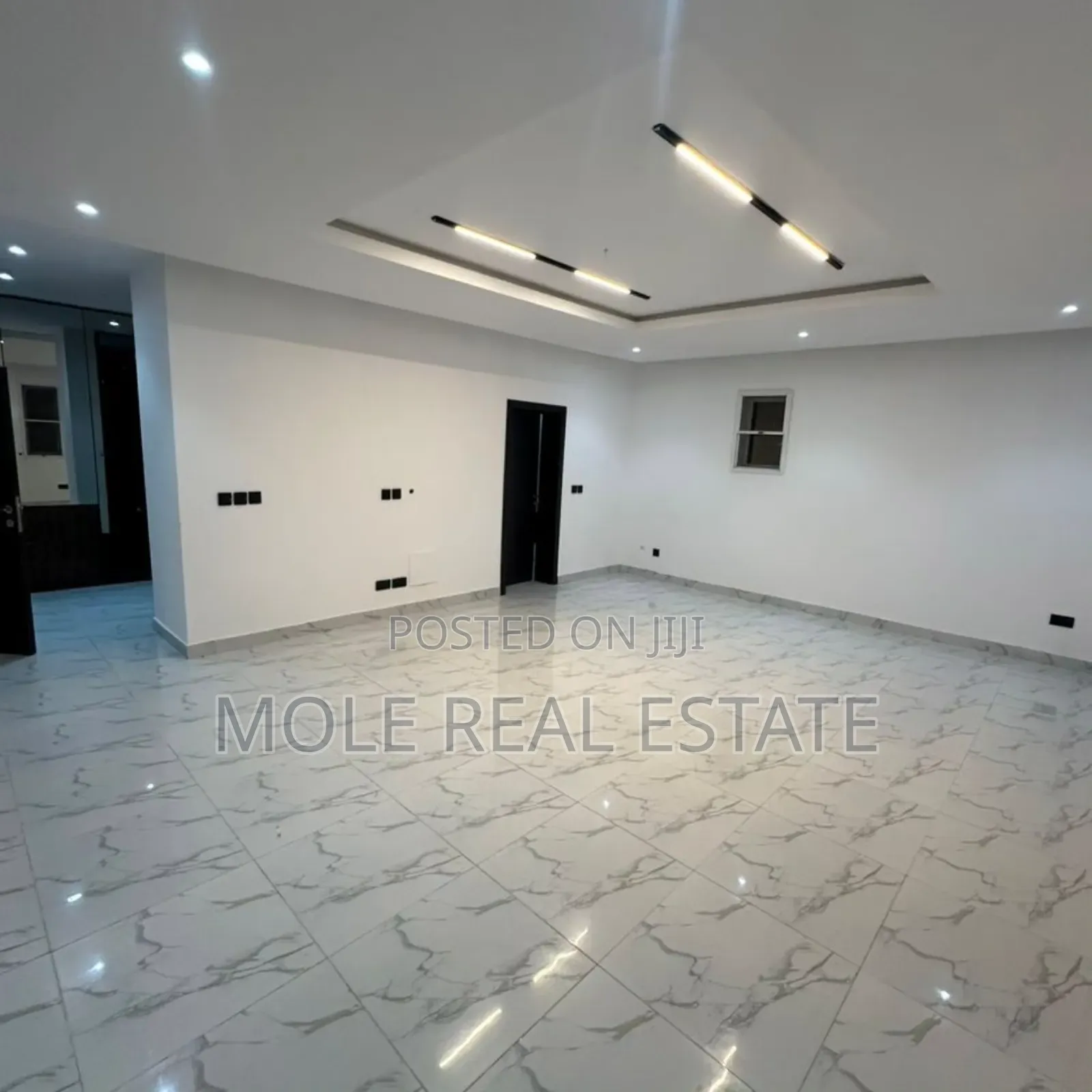 3bdrm Block of Flats in Park View, Ago Palace for sale in Ago Palace