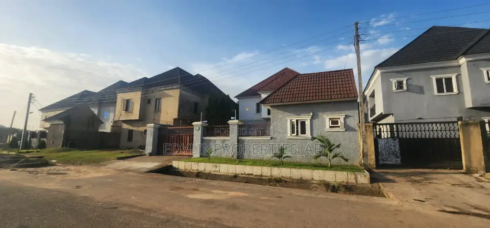 4 Bedroom Twin Duplex in Apo Resettlement