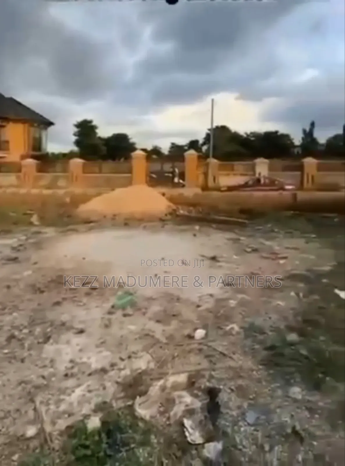 For Sale : 800 SQMTS at WTC Estate, Enugu in Enugu