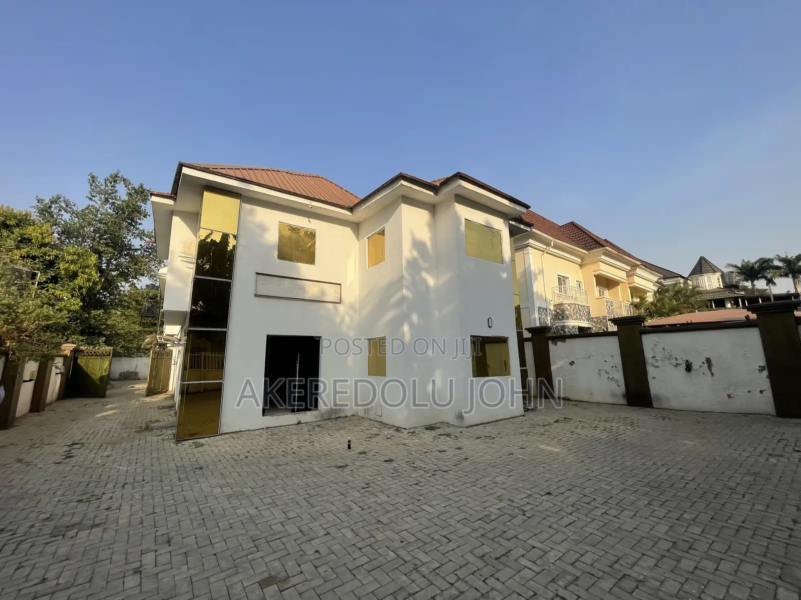 7bdrm Duplex in Wuse 2 for sale in Wuse 2