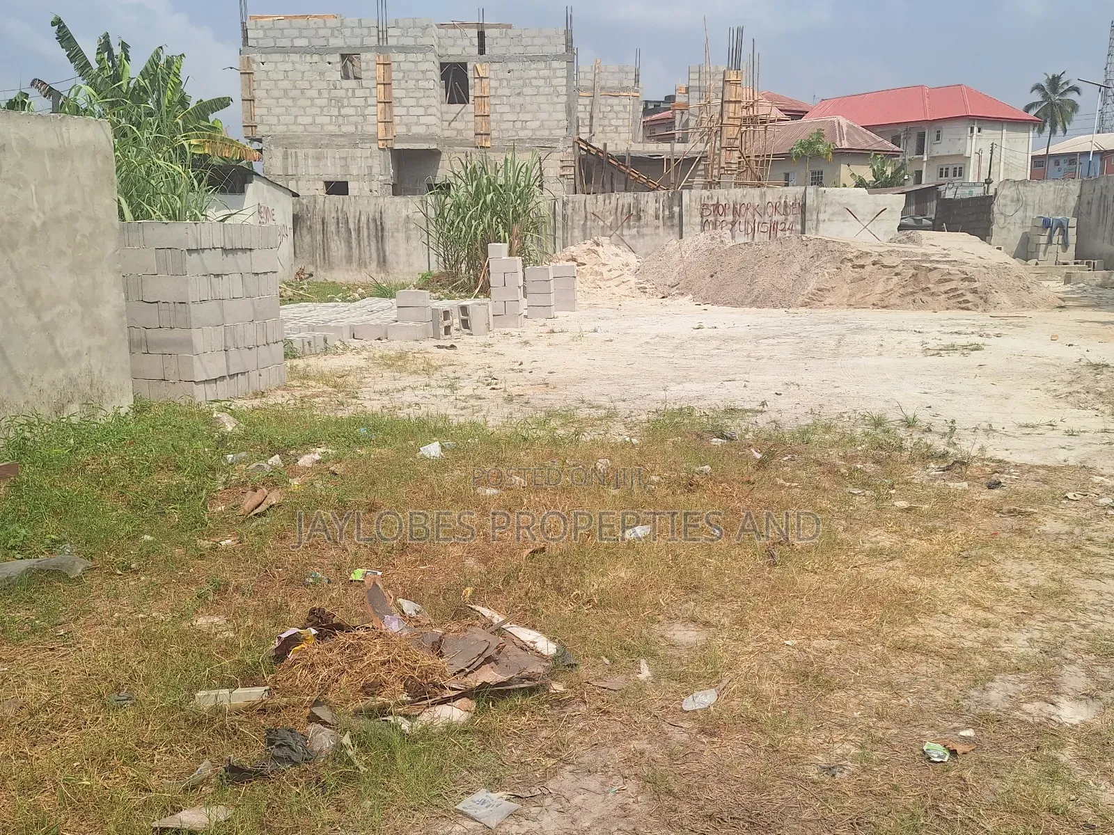 For Sale: 1.5 Plots Off Stadium Road, Port Harcourt in Obio-Akpor