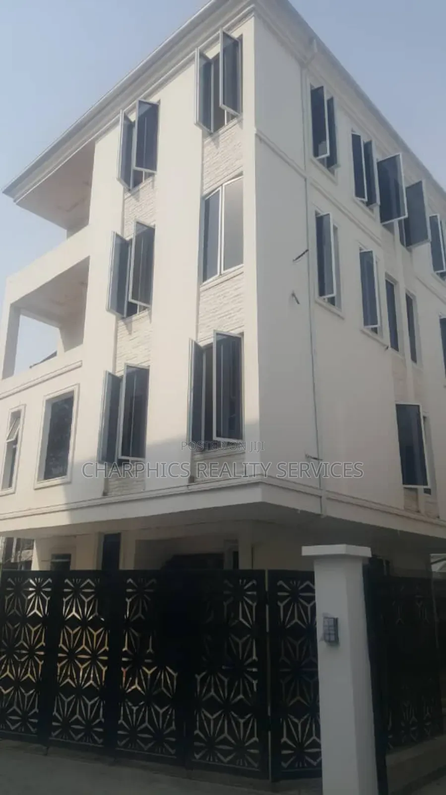 4bdrm House in Banana Island for sale in Banana Island