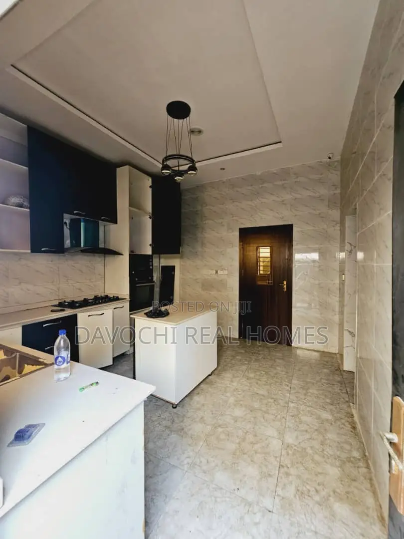 Furnished 4bdrm Duplex in Orchid Road, Lekki for rent in Lekki Phase 1